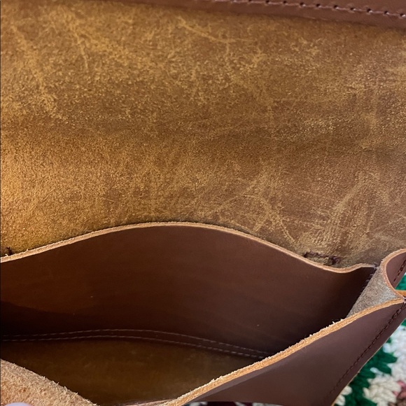 Portland leather good almost perfect belt bag crossbody - Picture 6 of 7